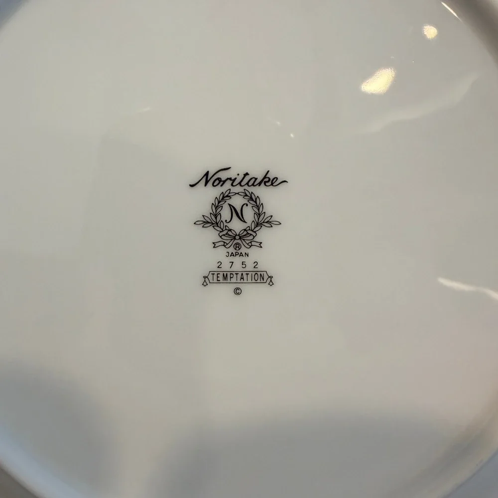 Noritake Temptation 2752 Salad Plates 8 1/4 Inch Set of 9 Japan